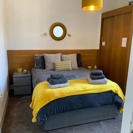 The Little Bay - Town Centre Flat, Oban Apartment Exterior foto
